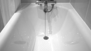 bath, tub, bathroom-1937412.jpg